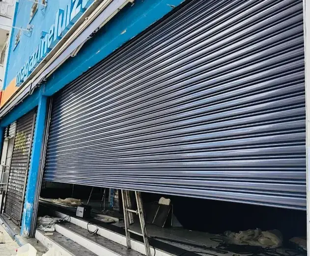 Porta Automática de Aço